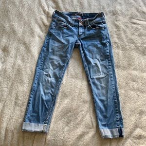 Arizona Jean Co Cuffed Capris